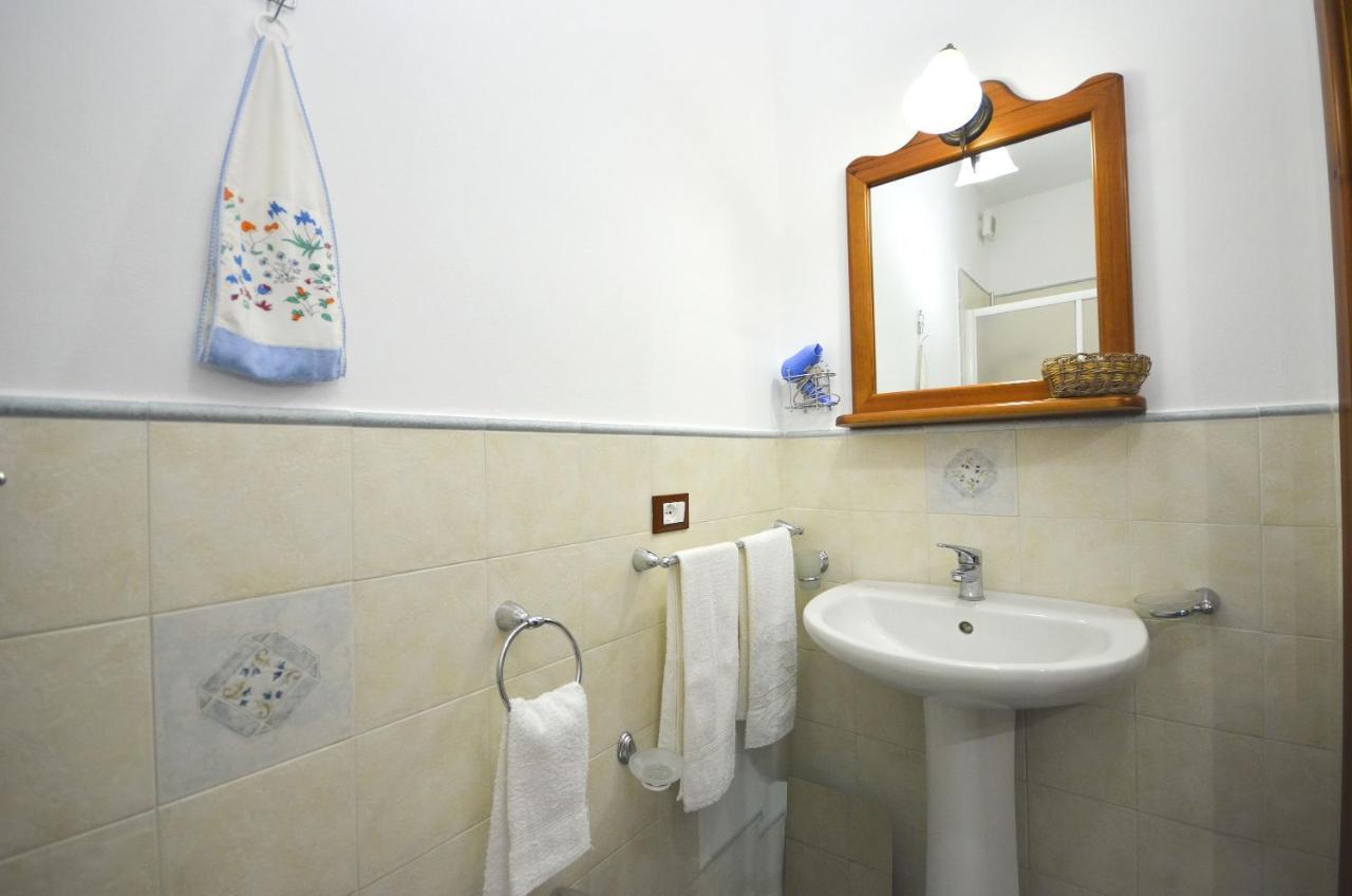 Cascina Degli Ulivi Panzió Castelluzzo Kültér fotó